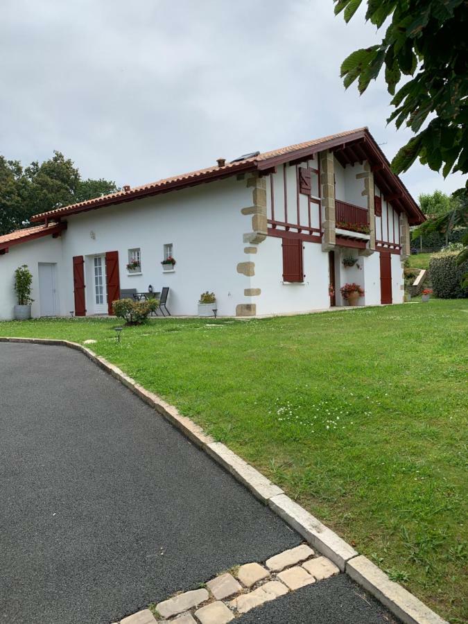 Villa Les Hortensias B&B Arcangues Exterior photo